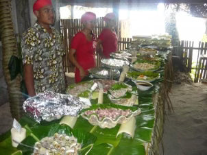 Oholei Beach Resort buffet dinner and traditional Tongan show - with fire dancing!