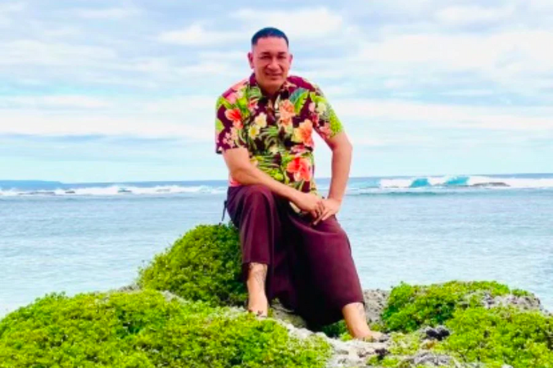 Robbie, aka Lopeti, tour guide in Tonga
